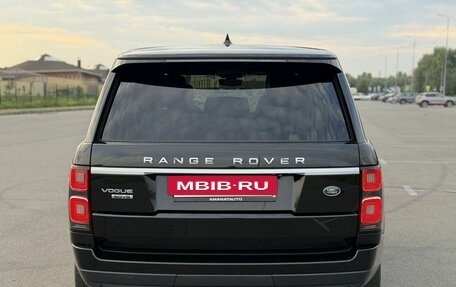 Land Rover Range Rover IV рестайлинг, 2018 год, 4 750 000 рублей, 5 фотография