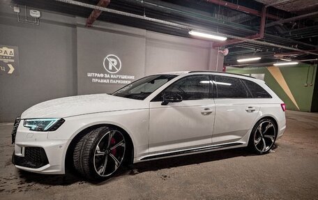 Audi RS 4, 2019 год, 5 500 000 рублей, 3 фотография