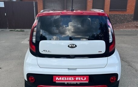 KIA Soul II рестайлинг, 2018 год, 1 485 000 рублей, 5 фотография