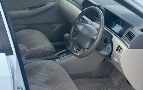 Toyota Corolla, 2004 год, 645 000 рублей, 10 фотография