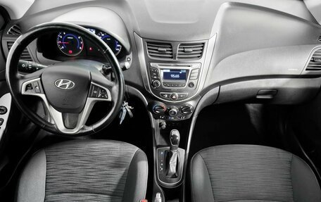 Hyundai Solaris II рестайлинг, 2014 год, 1 139 000 рублей, 14 фотография