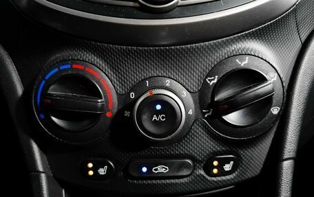Hyundai Solaris II рестайлинг, 2014 год, 1 139 000 рублей, 18 фотография
