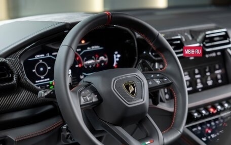 Lamborghini Urus I, 2025 год, 48 219 000 рублей, 26 фотография