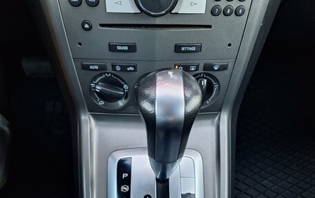 Opel Antara I, 2008 год, 585 000 рублей, 12 фотография