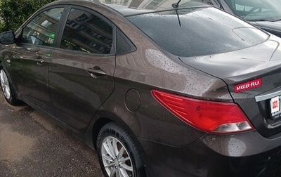 Hyundai Solaris II рестайлинг, 2015 год, 830 000 рублей, 1 фотография