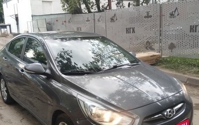 Hyundai Solaris II рестайлинг, 2013 год, 1 000 000 рублей, 1 фотография