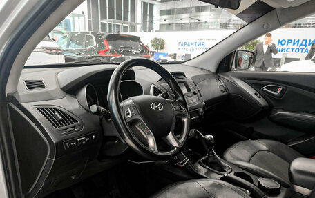Hyundai ix35 I рестайлинг, 2013 год, 1 250 000 рублей, 20 фотография