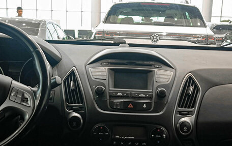Hyundai ix35 I рестайлинг, 2013 год, 1 250 000 рублей, 19 фотография
