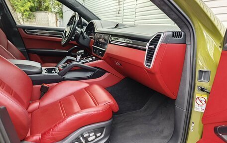 Porsche Cayenne III, 2020 год, 9 990 000 рублей, 21 фотография