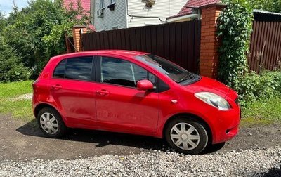 Toyota Yaris III рестайлинг, 2007 год, 420 000 рублей, 1 фотография