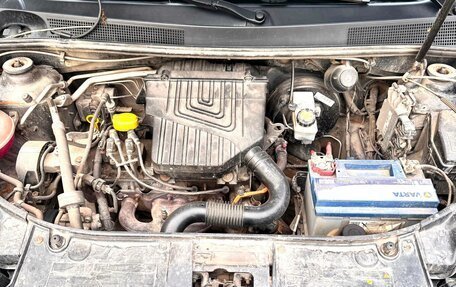 Renault Logan II, 2014 год, 670 000 рублей, 13 фотография