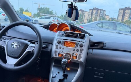 Toyota Verso I, 2010 год, 795 000 рублей, 18 фотография
