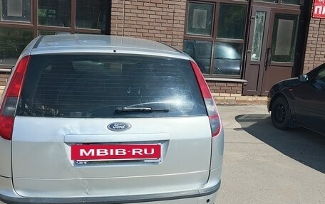 Ford Focus II рестайлинг, 2005 год, 240 000 рублей, 3 фотография