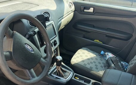 Ford Focus II рестайлинг, 2005 год, 240 000 рублей, 7 фотография