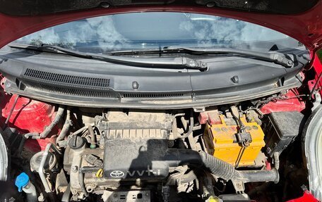 Toyota Yaris III рестайлинг, 2007 год, 420 000 рублей, 4 фотография