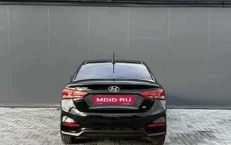 Hyundai Solaris II рестайлинг, 2017 год, 1 195 000 рублей, 4 фотография