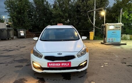 KIA cee'd III, 2017 год, 600 000 рублей, 4 фотография