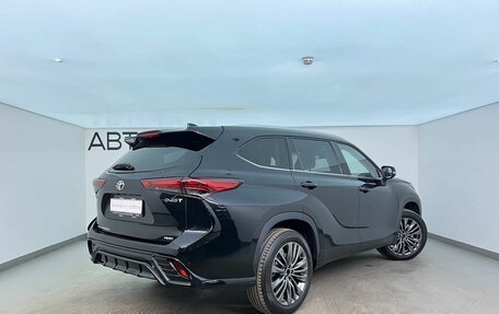 Toyota Highlander, 2026 год, 5 585 000 рублей, 3 фотография
