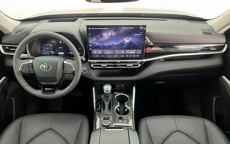 Toyota Highlander, 2026 год, 5 585 000 рублей, 9 фотография