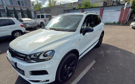 Volkswagen Touareg III, 2012 год, 2 450 000 рублей, 2 фотография