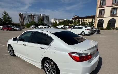 Honda Accord IX рестайлинг, 2013 год, 1 550 000 рублей, 4 фотография
