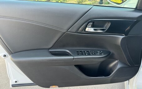 Honda Accord IX рестайлинг, 2013 год, 1 550 000 рублей, 16 фотография