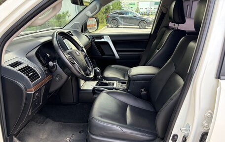 Toyota Land Cruiser Prado 150 рестайлинг 2, 2021 год, 7 650 000 рублей, 14 фотография