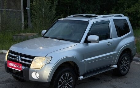 Mitsubishi Pajero IV, 2008 год, 1 500 000 рублей, 2 фотография