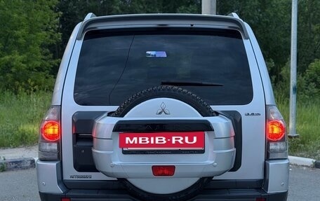 Mitsubishi Pajero IV, 2008 год, 1 500 000 рублей, 6 фотография
