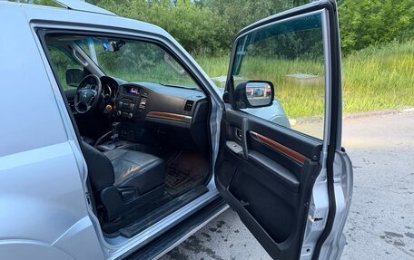 Mitsubishi Pajero IV, 2008 год, 1 500 000 рублей, 18 фотография