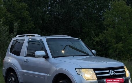 Mitsubishi Pajero IV, 2008 год, 1 500 000 рублей, 17 фотография