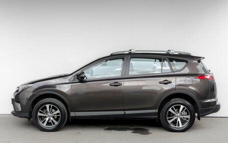 Toyota RAV4, 2018 год, 2 200 000 рублей, 8 фотография
