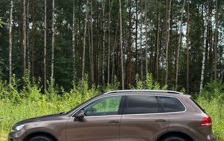 Volkswagen Touareg III, 2011 год, 2 650 000 рублей, 5 фотография
