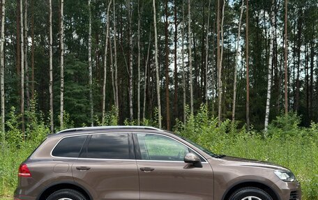 Volkswagen Touareg III, 2011 год, 2 650 000 рублей, 4 фотография