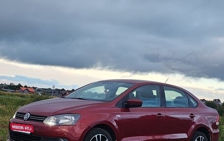 Volkswagen Polo VI (EU Market), 2014 год, 950 000 рублей, 2 фотография