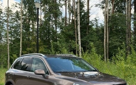 Volkswagen Touareg III, 2011 год, 2 650 000 рублей, 21 фотография