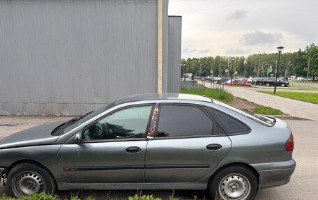 Renault Laguna II, 2000 год, 95 000 рублей, 2 фотография