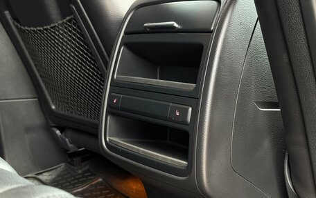 Volkswagen Touareg III, 2011 год, 2 650 000 рублей, 31 фотография