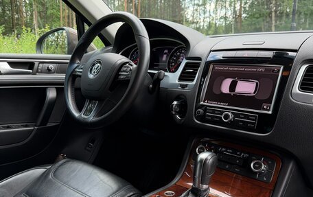 Volkswagen Touareg III, 2011 год, 2 650 000 рублей, 27 фотография