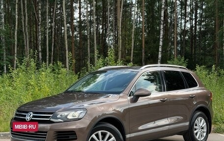 Volkswagen Touareg III, 2011 год, 2 650 000 рублей, 34 фотография