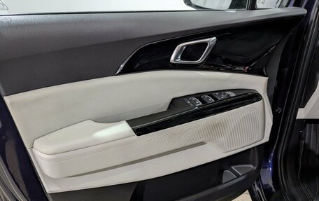 KIA Carnival, 2021 год, 4 050 000 рублей, 22 фотография