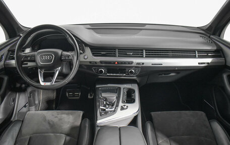 Audi Q7, 2018 год, 3 500 000 рублей, 14 фотография