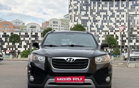 Hyundai Santa Fe III рестайлинг, 2011 год, 1 400 000 рублей, 2 фотография