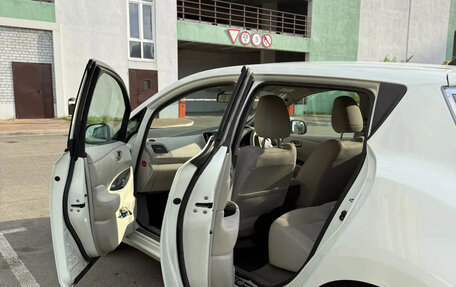 Nissan Leaf I, 2011 год, 950 000 рублей, 9 фотография