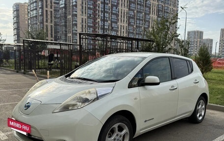 Nissan Leaf I, 2011 год, 950 000 рублей, 7 фотография