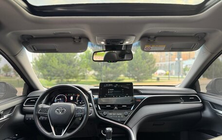 Toyota Camry, 2023 год, 3 200 000 рублей, 12 фотография