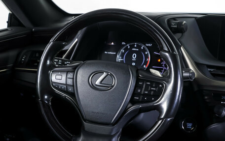 Lexus ES VII, 2019 год, 4 050 000 рублей, 14 фотография