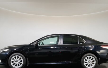 Toyota Camry, 2021 год, 2 600 000 рублей, 7 фотография