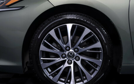 Lexus ES VII, 2019 год, 4 050 000 рублей, 23 фотография