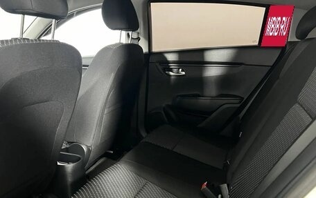 KIA Rio IV, 2019 год, 1 625 000 рублей, 10 фотография